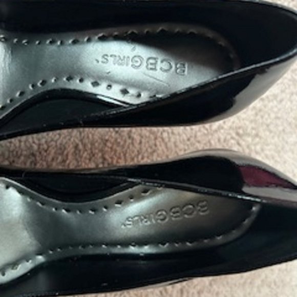 Women's Heels BCB Girls Black Shiny Open Toe Size 6M Heels 3 1/2 - Picture 5 of 5